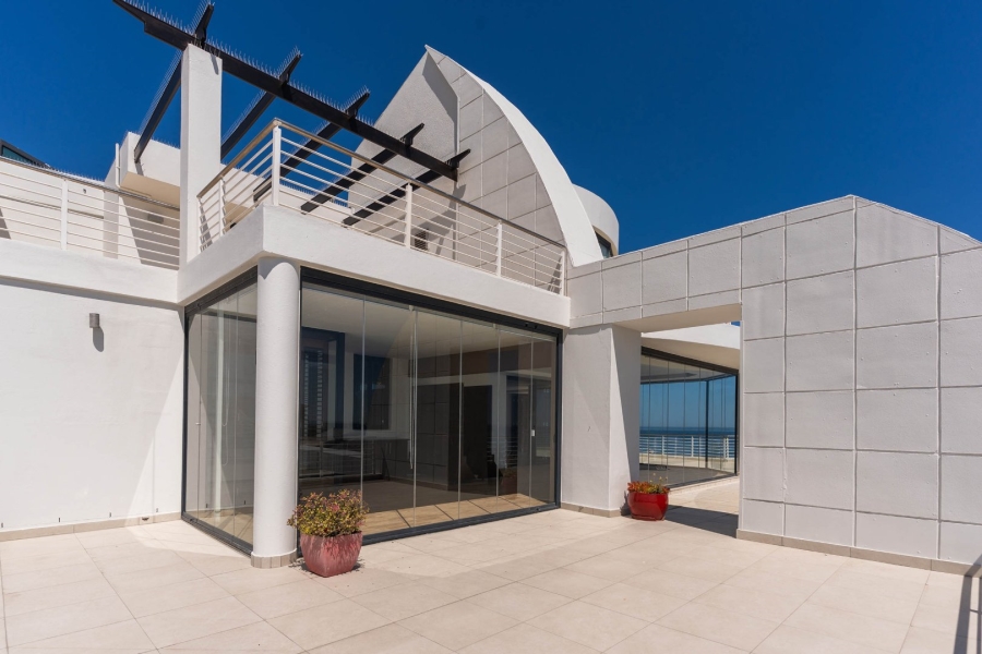 3 Bedroom Property for Sale in Bloubergstrand Western Cape